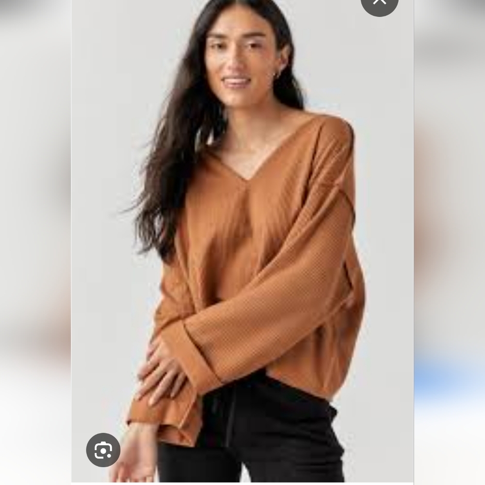NWOT New In Camel Waffle Knit